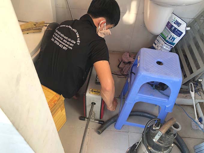 thông tắc cống